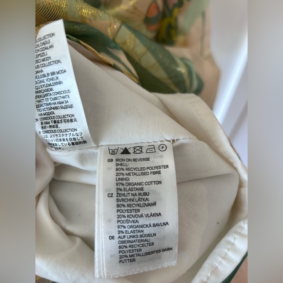 H&M Conscious Floral Metallic Print Lined Dress - Picture 5 of 5